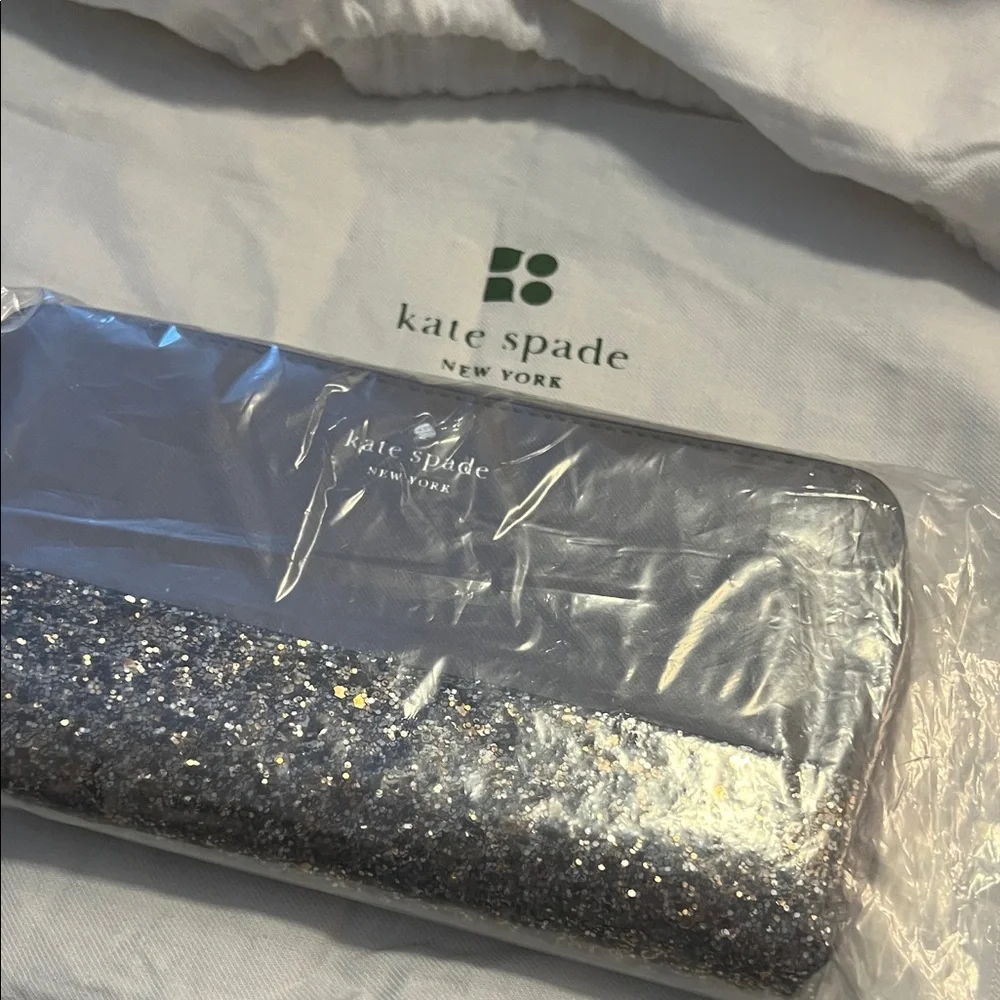 Kate Spade Glitter and Gray Wallet (C) - Picture 2 of 7